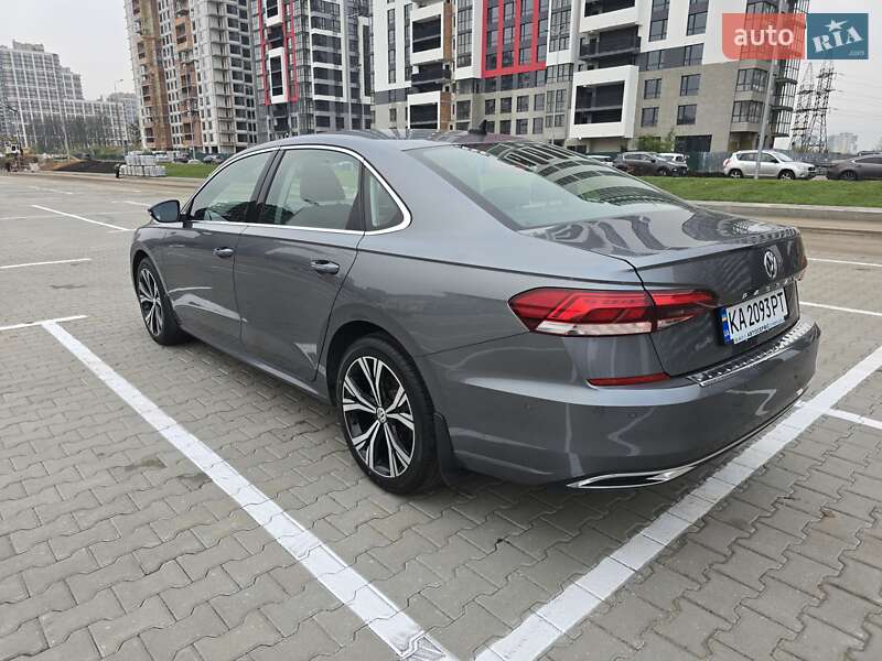 Седан Volkswagen Passat 2020 в Києві