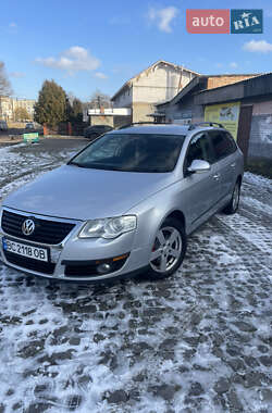 Універсал Volkswagen Passat 2008 в Шептицькому