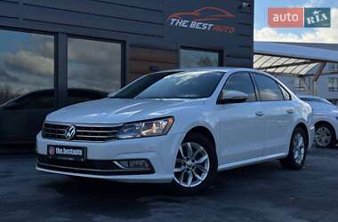Седан Volkswagen Passat 2018 в Рівному