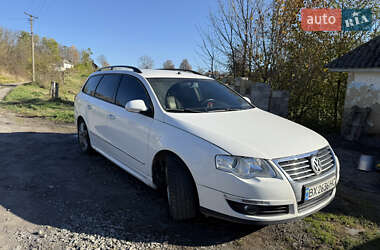 Універсал Volkswagen Passat 2010 в Старокостянтинові