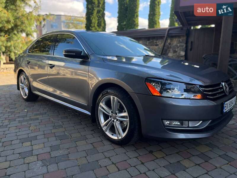 Седан Volkswagen Passat 2012 в Хмельницком
