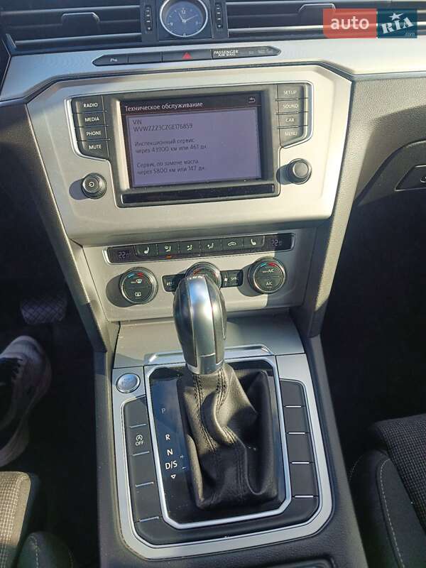 Универсал Volkswagen Passat 2016 в Стрые