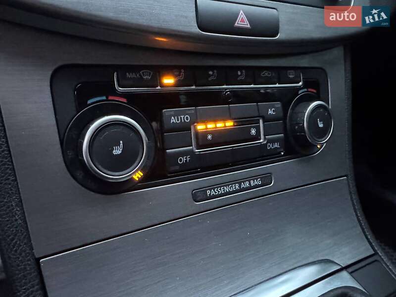 Универсал Volkswagen Passat 2011 в Южноукраинске