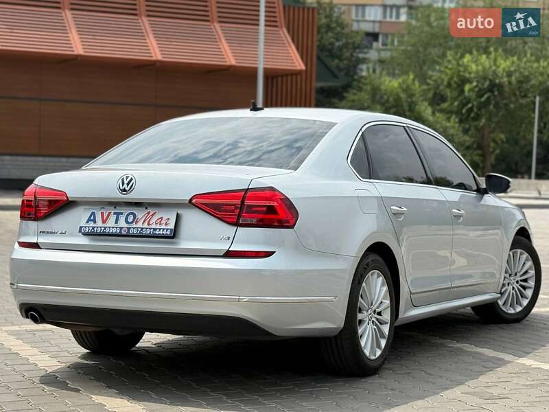 Седан Volkswagen Passat 2016 в Кривом Роге