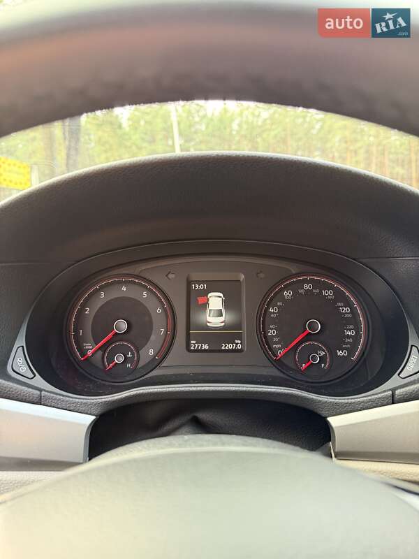 Седан Volkswagen Passat 2020 в Киеве