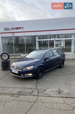 Универсал Volkswagen Passat 2012 в Киеве
