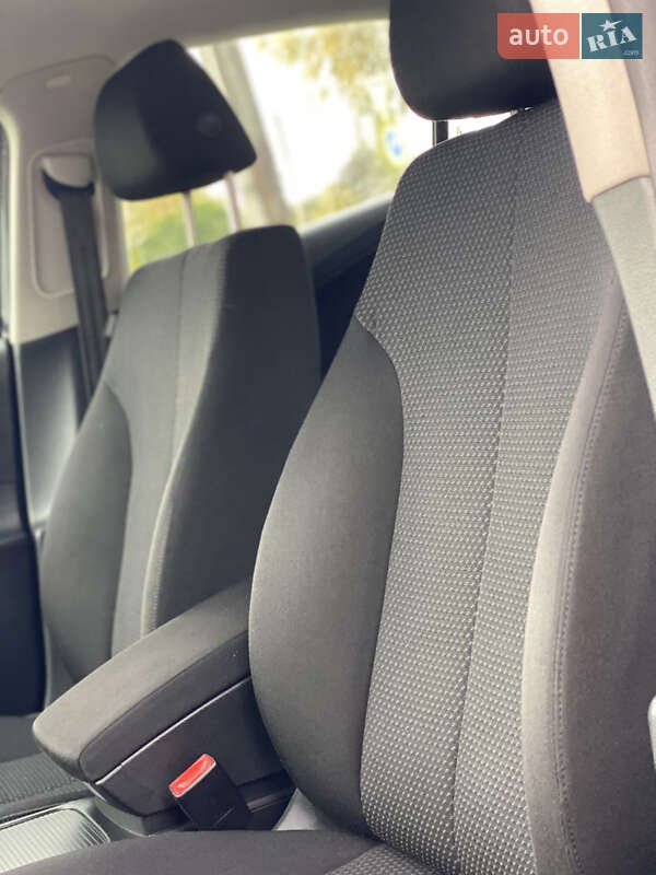 Седан Volkswagen Passat 2009 в Староконстантинове