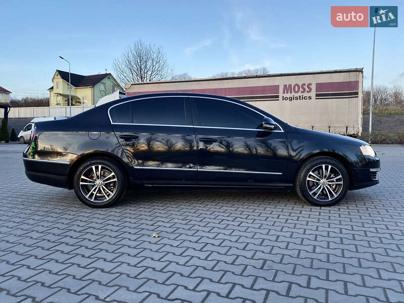 Седан Volkswagen Passat 2005 в Дунаевцах