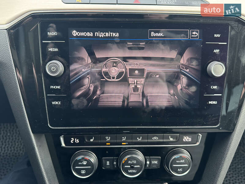 Универсал Volkswagen Passat 2018 в Софиевской Борщаговке фото 45 Универсал Volkswagen Passat 2018 в Софиевской Борщаговке