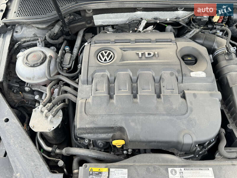 Универсал Volkswagen Passat 2018 в Софиевской Борщаговке фото 66 Универсал Volkswagen Passat 2018 в Софиевской Борщаговке