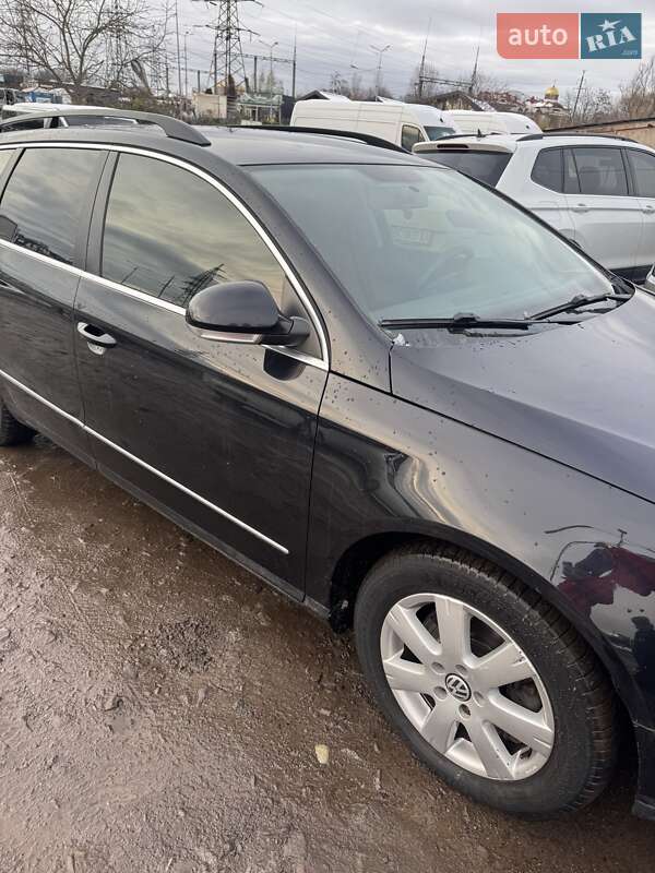 Универсал Volkswagen Passat 2006 в Львове