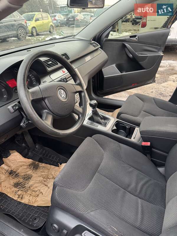 Универсал Volkswagen Passat 2006 в Львове