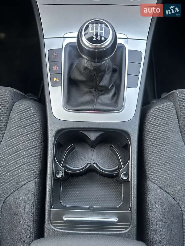 Универсал Volkswagen Passat 2009 в Белогородке фото 24 Универсал Volkswagen Passat 2009 в Белогородке