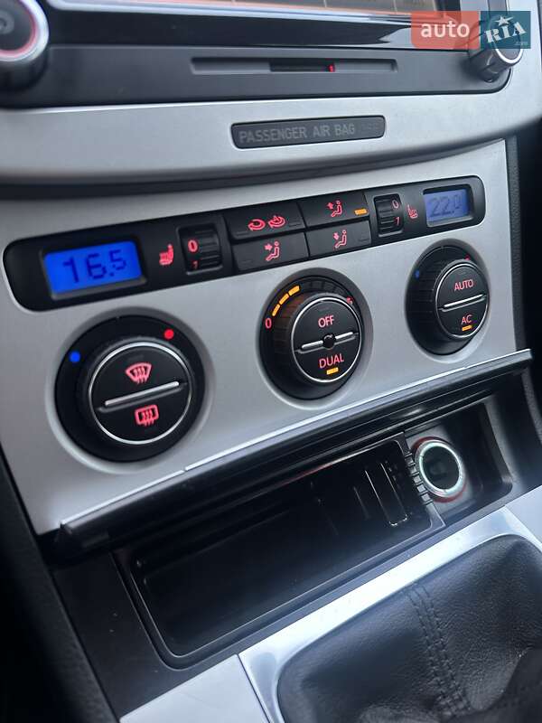 Универсал Volkswagen Passat 2009 в Белогородке фото 34 Универсал Volkswagen Passat 2009 в Белогородке