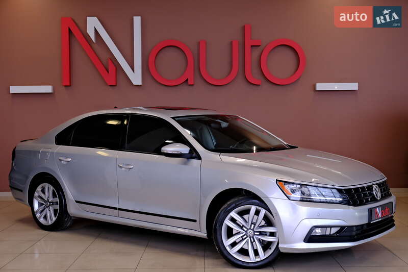 Седан Volkswagen Passat 2017 в Одесі