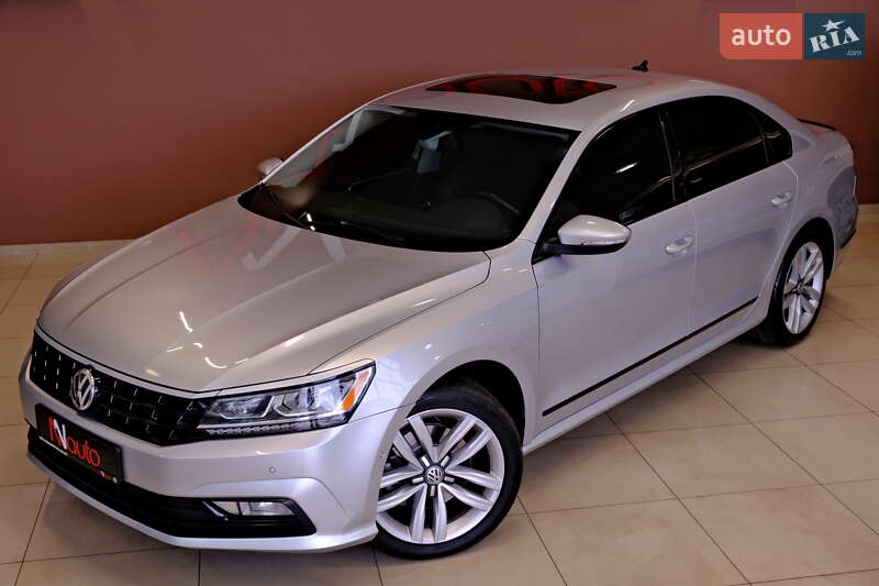 Седан Volkswagen Passat 2017 в Одесі