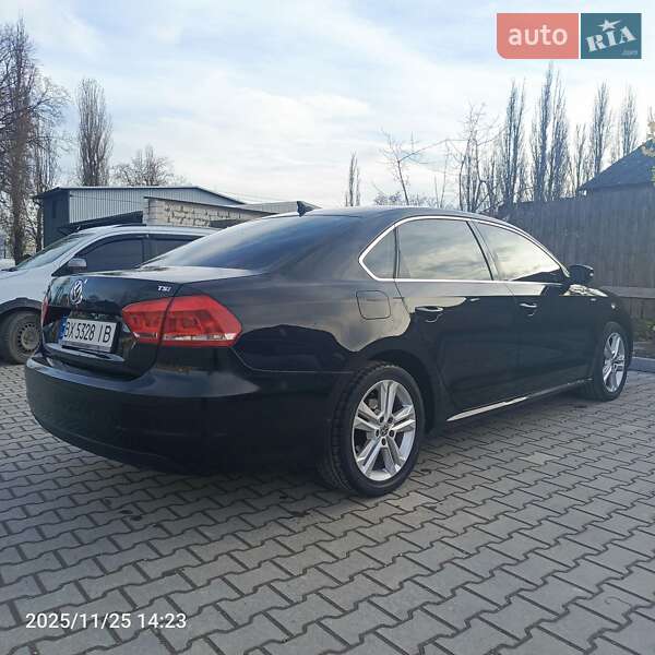 Седан Volkswagen Passat 2013 в Каменец-Подольском