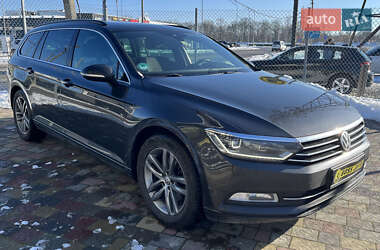 Универсал Volkswagen Passat 2019 в Стрые