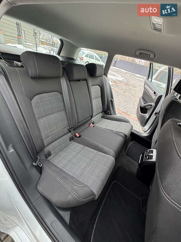 Универсал Volkswagen Passat 2021 в Трускавце фото 89 Универсал Volkswagen Passat 2021 в Трускавце