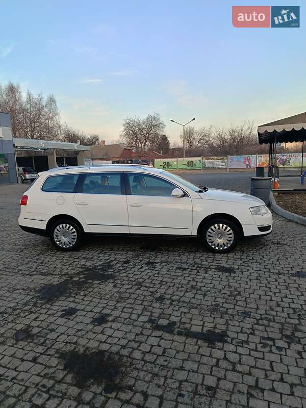 Универсал Volkswagen Passat 2009 в Полтаве