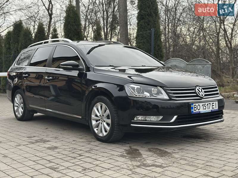 Универсал Volkswagen Passat 2014 в Хмельницком