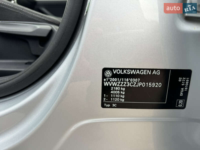 Универсал Volkswagen Passat 2018 в Киеве