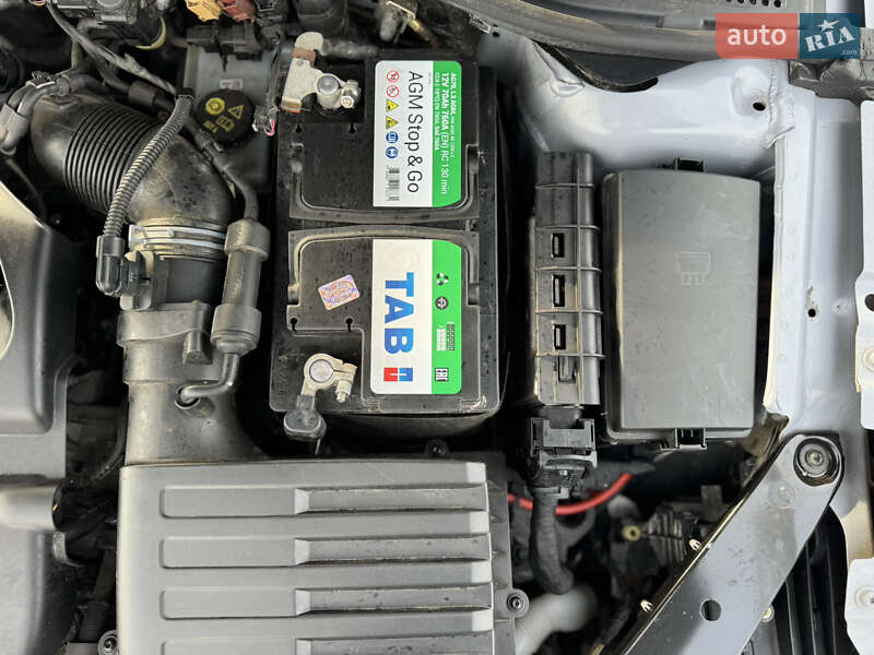 Универсал Volkswagen Passat 2018 в Киеве