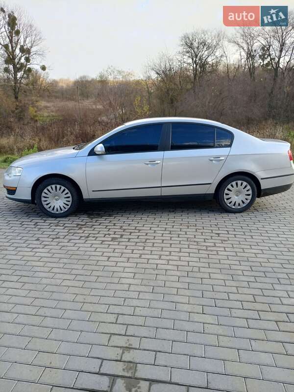 Седан Volkswagen Passat 2005 в Жмеринке