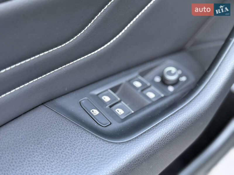 Универсал Volkswagen Passat 2020 в Луцке