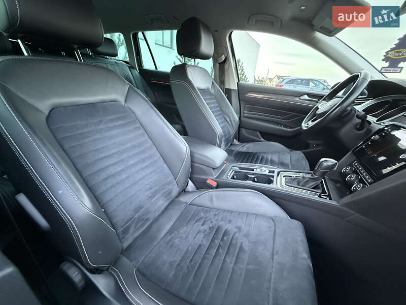 Универсал Volkswagen Passat 2020 в Луцке