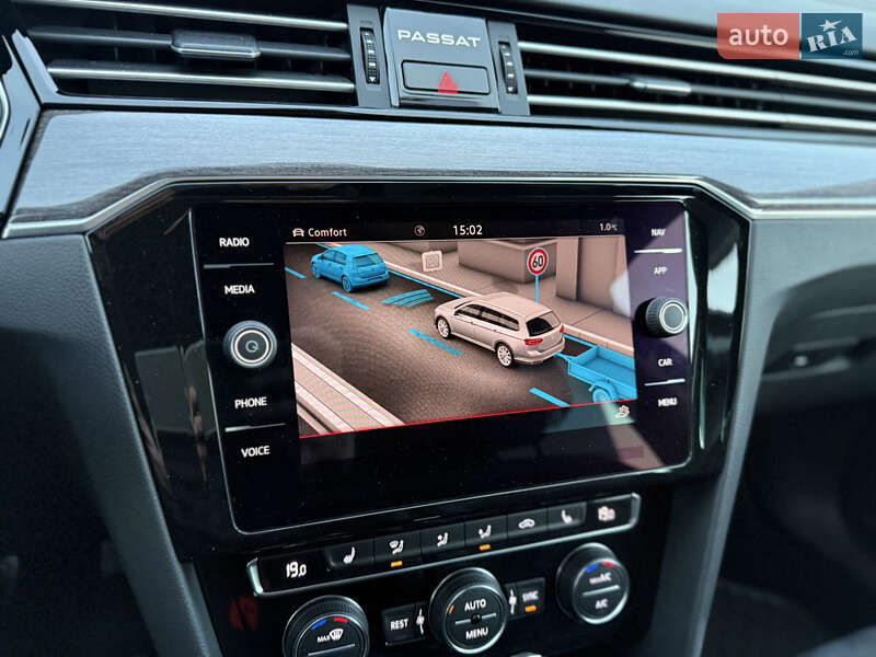 Универсал Volkswagen Passat 2020 в Луцке