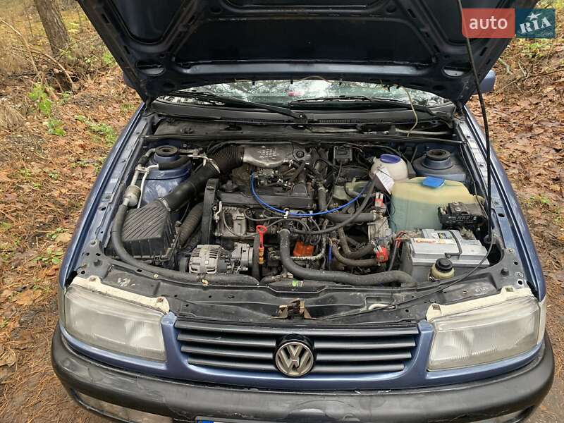 Седан Volkswagen Passat 1996 в Кременце фото 10 Седан Volkswagen Passat 1996 в Кременце