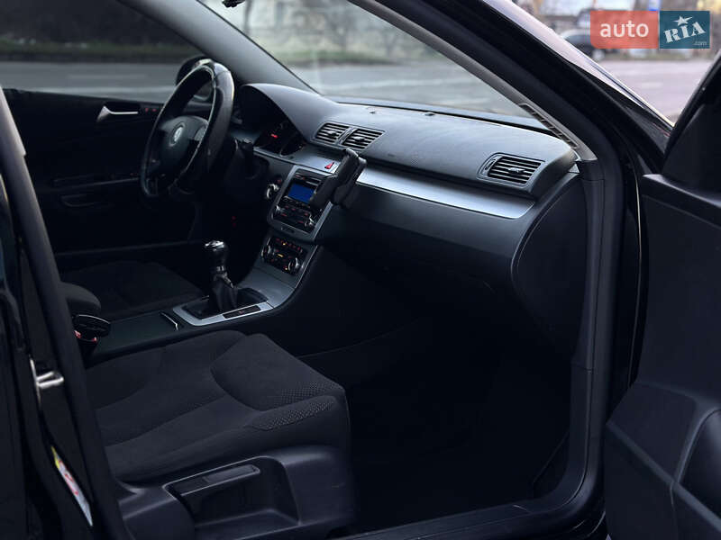 Универсал Volkswagen Passat 2010 в Ивано-Франковске фото 34 Универсал Volkswagen Passat 2010 в Ивано-Франковске