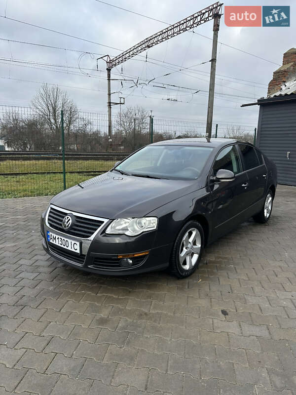 Седан Volkswagen Passat 2008 в Звягеле фото 22 Седан Volkswagen Passat 2008 в Звягеле