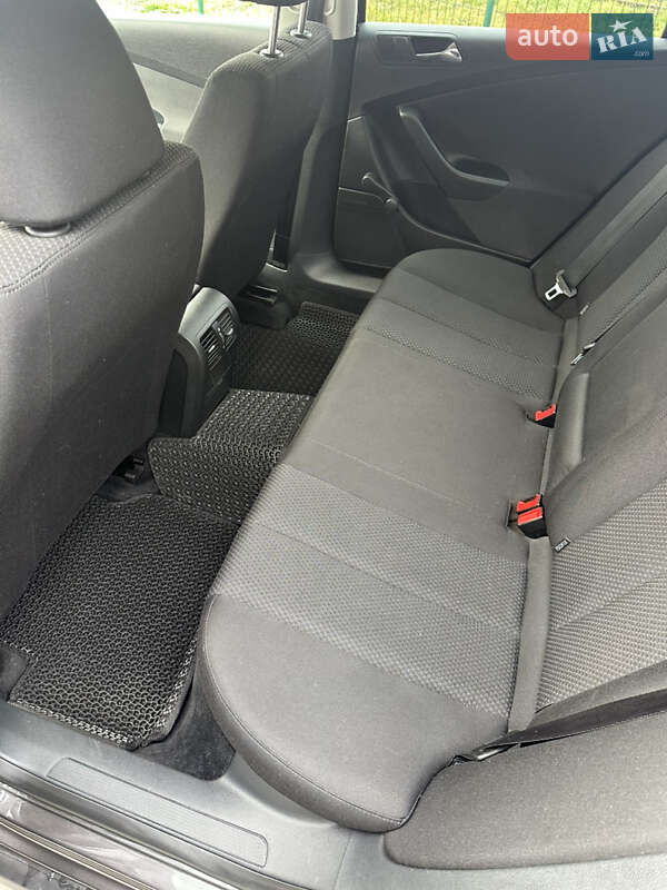 Седан Volkswagen Passat 2008 в Звягеле фото 33 Седан Volkswagen Passat 2008 в Звягеле