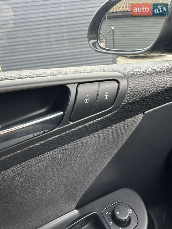 Седан Volkswagen Passat 2008 в Звягеле фото 60 Седан Volkswagen Passat 2008 в Звягеле