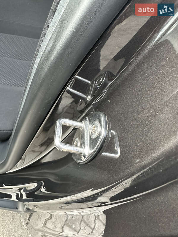 Седан Volkswagen Passat 2008 в Звягеле фото 71 Седан Volkswagen Passat 2008 в Звягеле