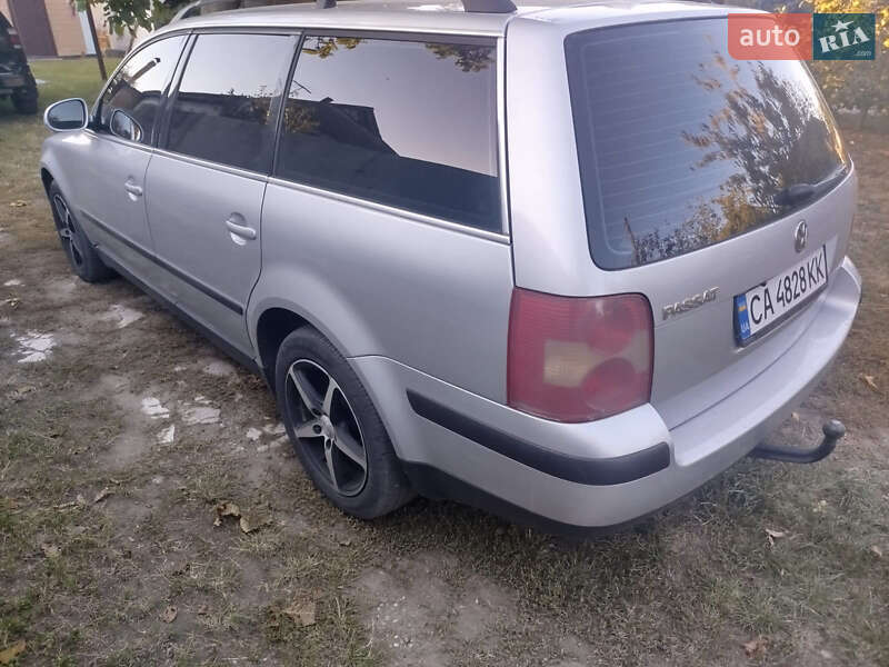 Универсал Volkswagen Passat 2005 в Корсуне-Шевченковском