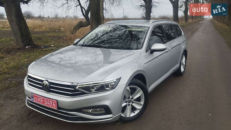 Універсал Volkswagen Passat 2021 в Кам'янці-Бузькій
