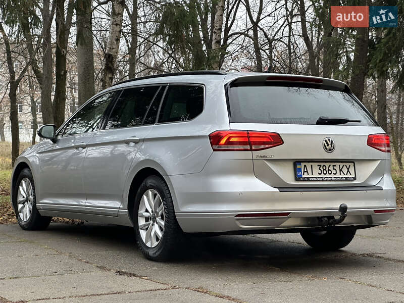 Универсал Volkswagen Passat 2015 в Киеве