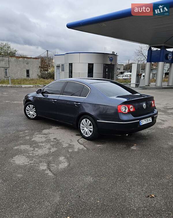 Седан Volkswagen Passat 2005 в Чемеровцах