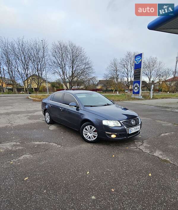 Седан Volkswagen Passat 2005 в Чемеровцах