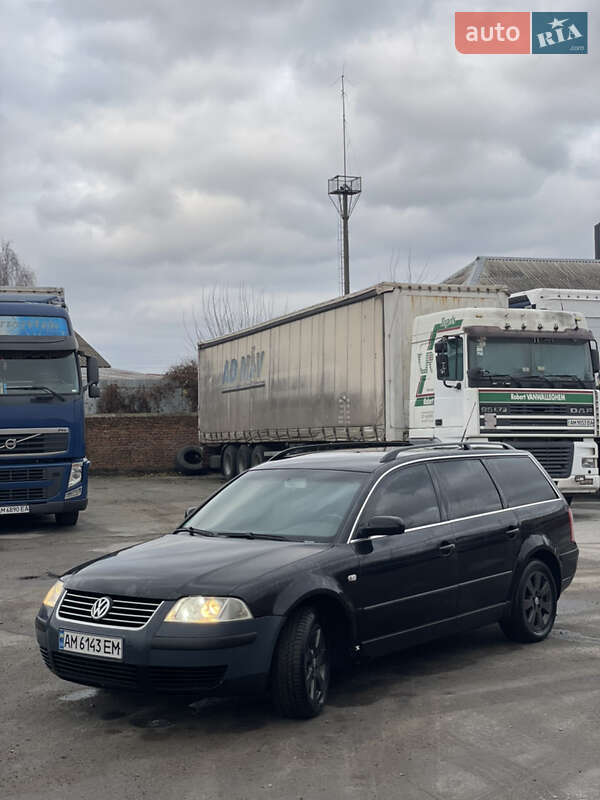 Универсал Volkswagen Passat 2003 в Звягеле фото 3 Универсал Volkswagen Passat 2003 в Звягеле