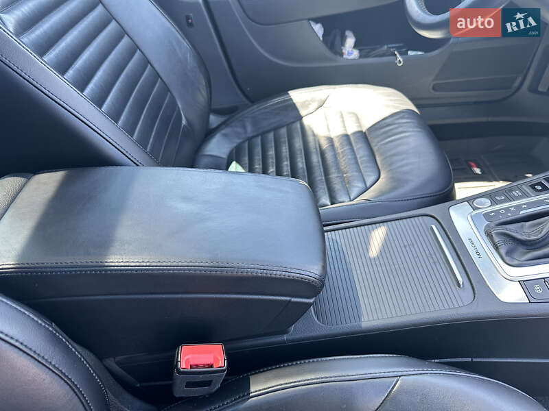 Универсал Volkswagen Passat 2014 в Ивано-Франковске