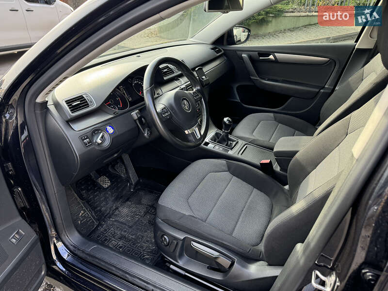 Универсал Volkswagen Passat 2013 в Виннице