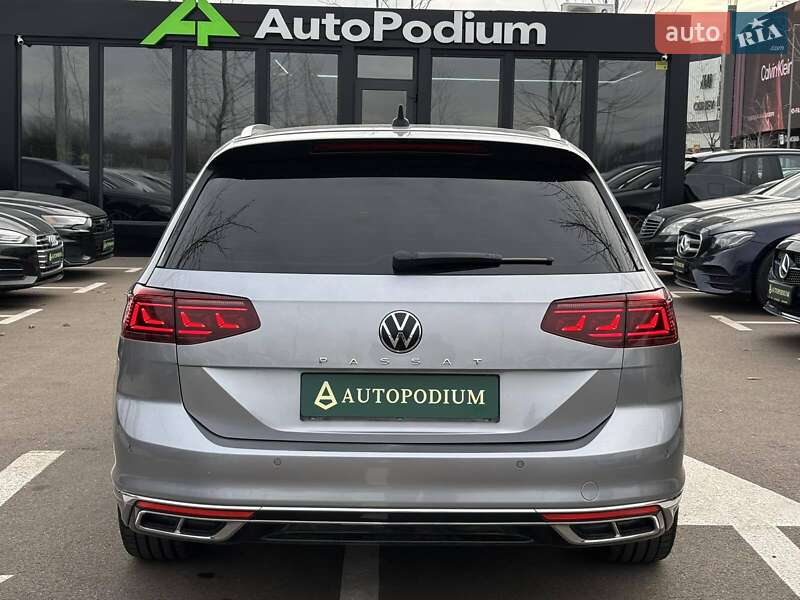 Универсал Volkswagen Passat 2020 в Киеве
