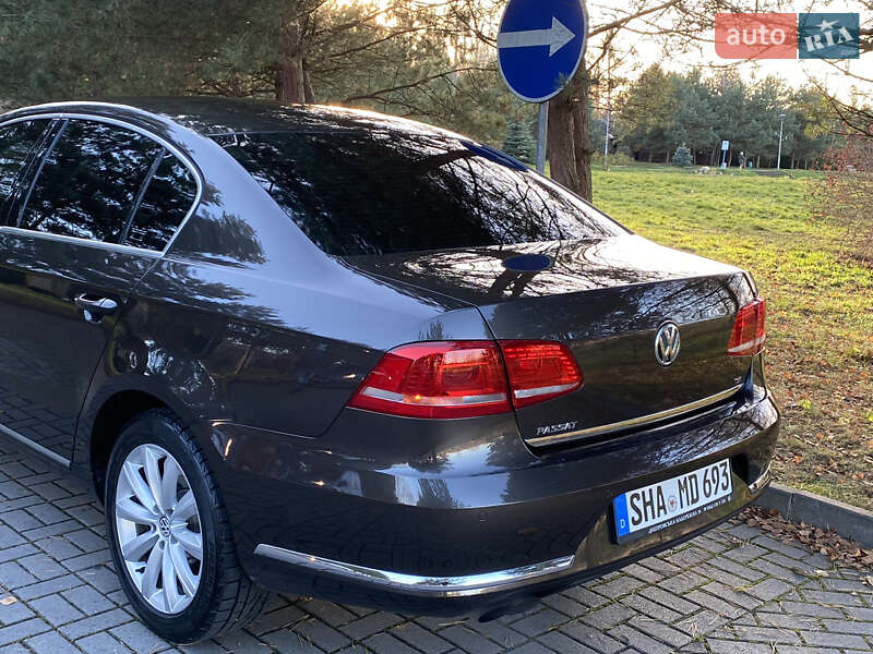 Седан Volkswagen Passat 2014 в Дрогобыче фото 17 Седан Volkswagen Passat 2014 в Дрогобыче