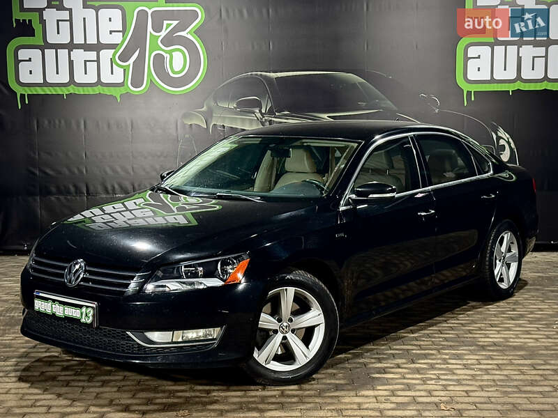 Седан Volkswagen Passat 2015 в Одессе