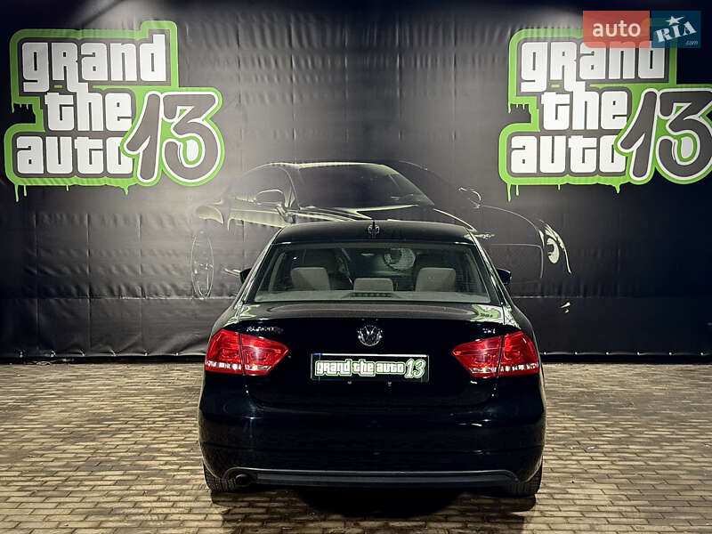 Седан Volkswagen Passat 2015 в Одессе