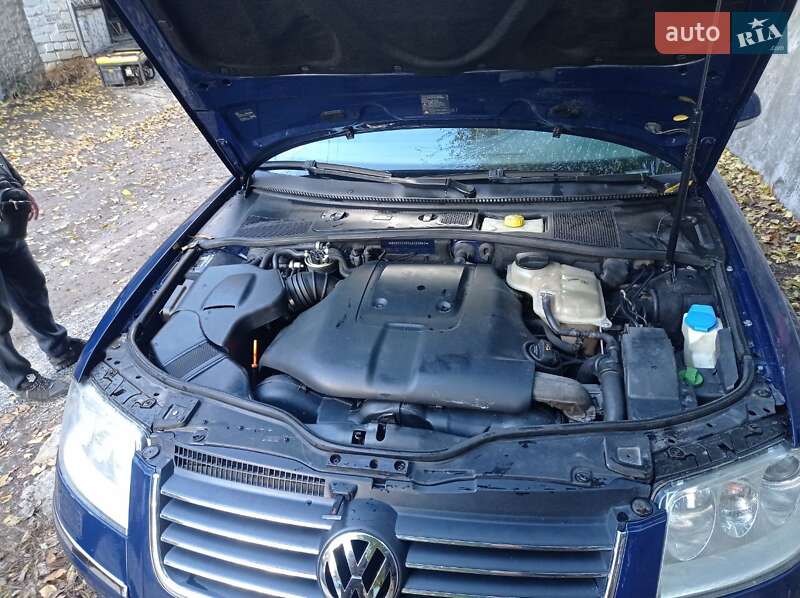 Универсал Volkswagen Passat 2003 в Днепре